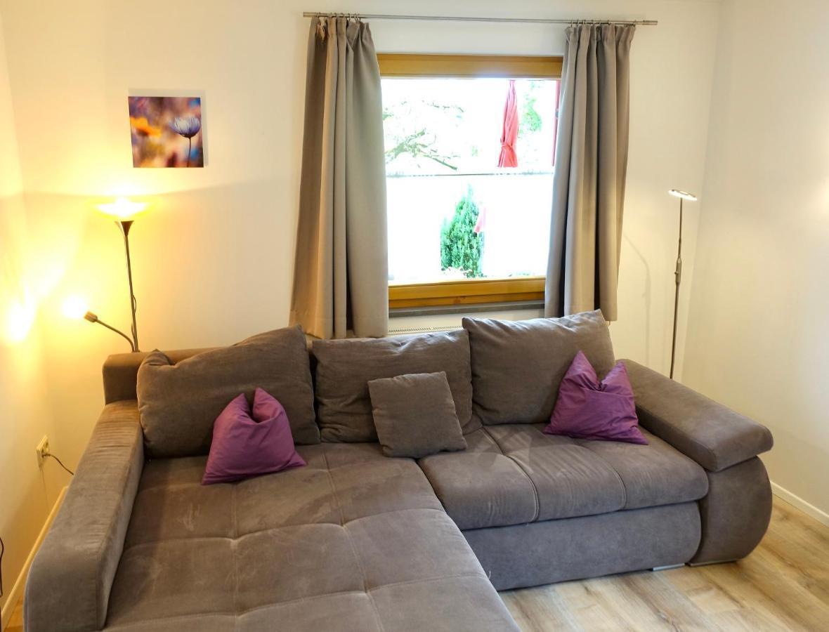 Ferienwohnung #4 Mit Terrasse In Zentraler Dennoch Ruhiger Lage - Stadtbus Vor Der Tuer! Lindau  Dış mekan fotoğraf